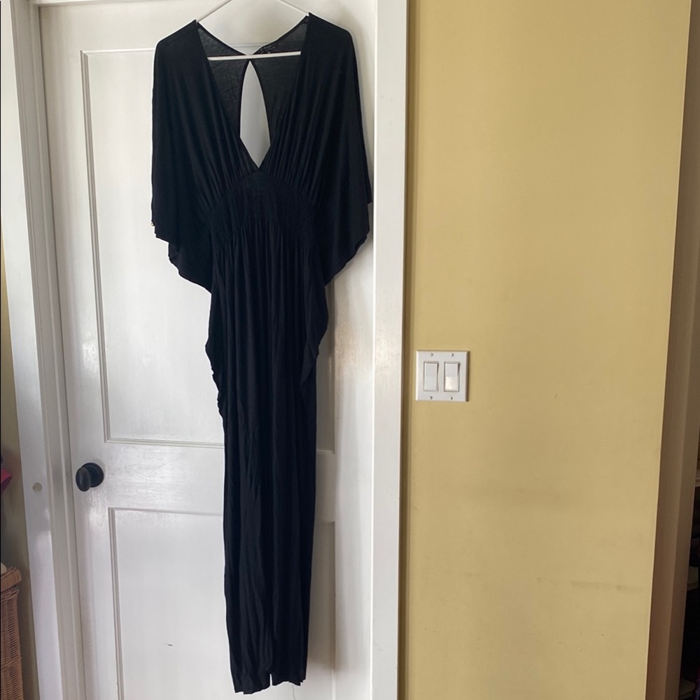 Elegant Black Maxi Dress